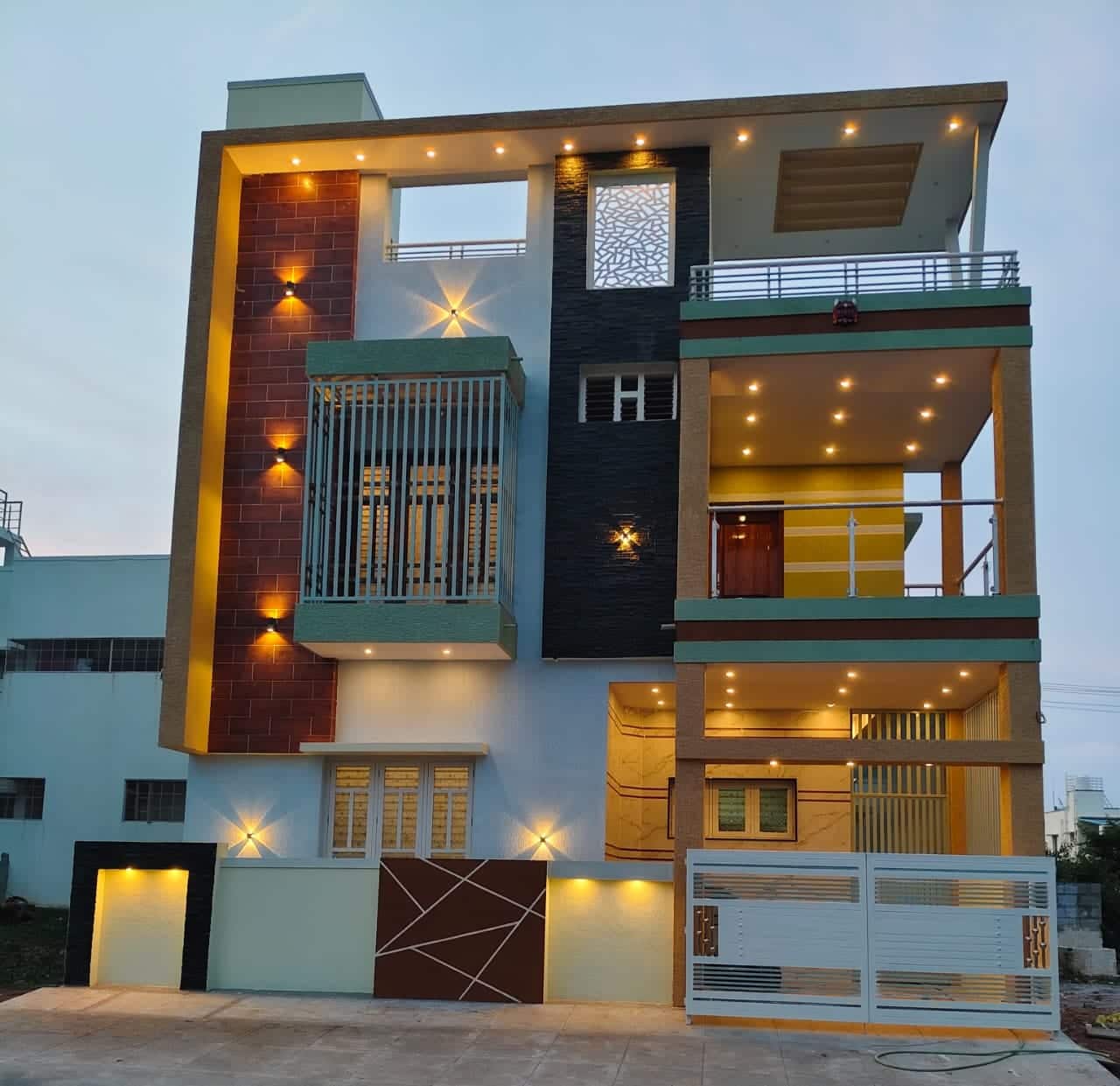 3 BHK duplex house sri rampura 2nd stage — Residential Plot in Sri rampura
