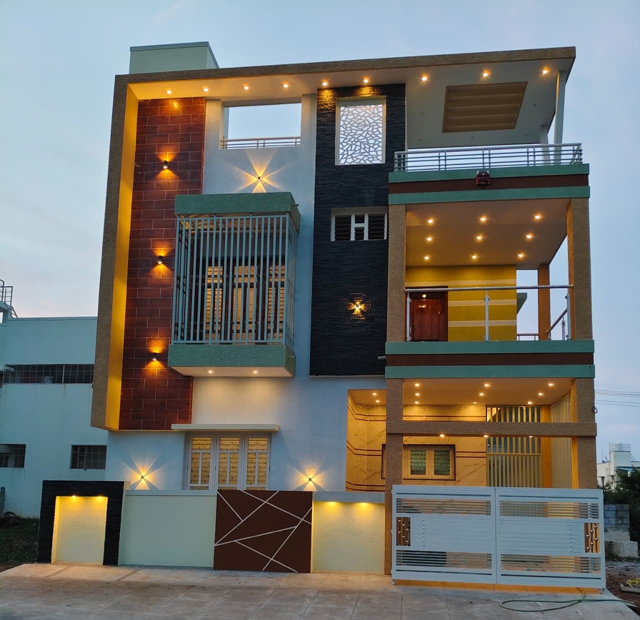 3 BHK duplex house sri rampura 2nd stage — Residential Plot in Sri rampura
