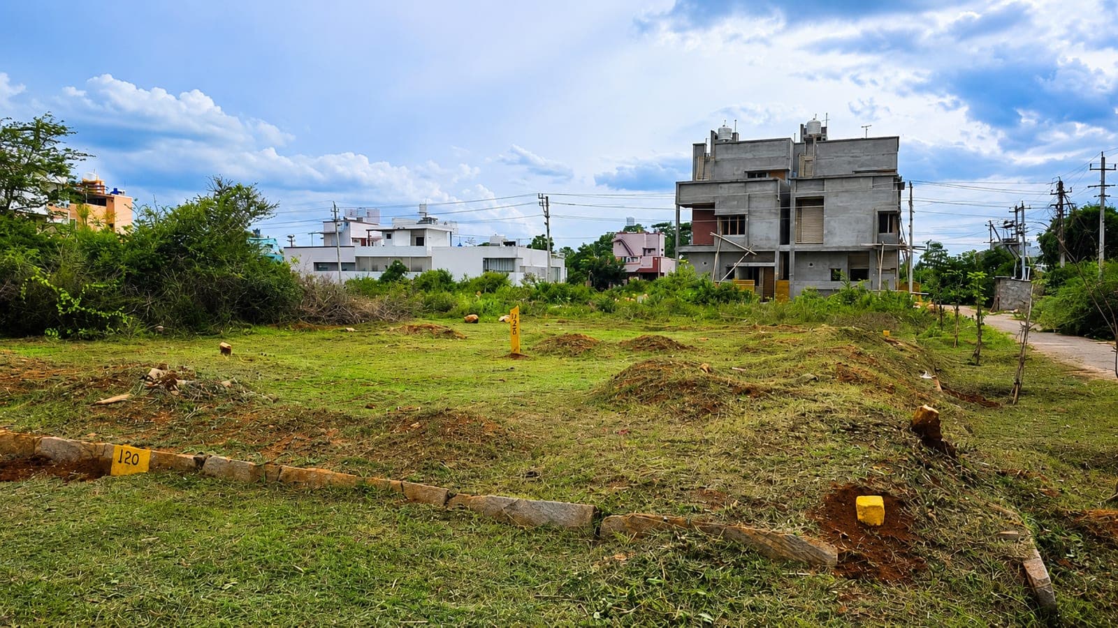 East-North Corner MUDA Site — Residential Plot in Sharadha Layout, Srinagar, JP Nagar, Mysuru